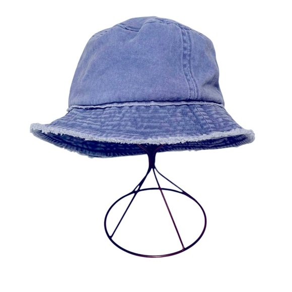 David and Young Blue - Distressed Bucket Hat - One Size - Good condition Bin S - Picture 1 of 5